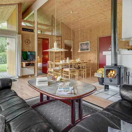 Holiday Gutta - 500m From The Sea In Se Jutland By Interhome בית נופש